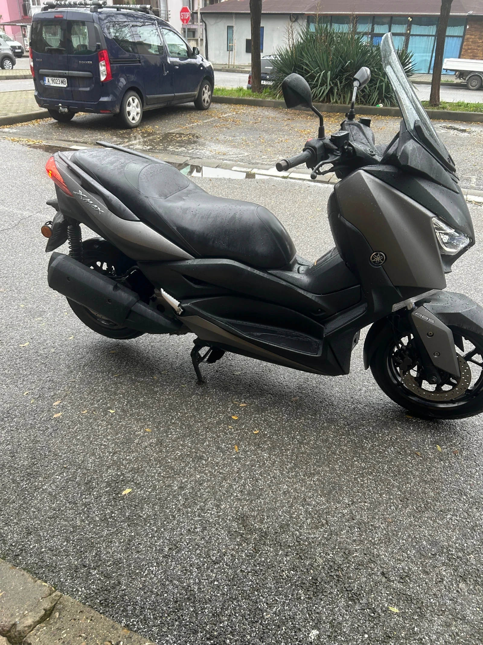 Yamaha X-max 300 abs tcs 2017 - изображение 2