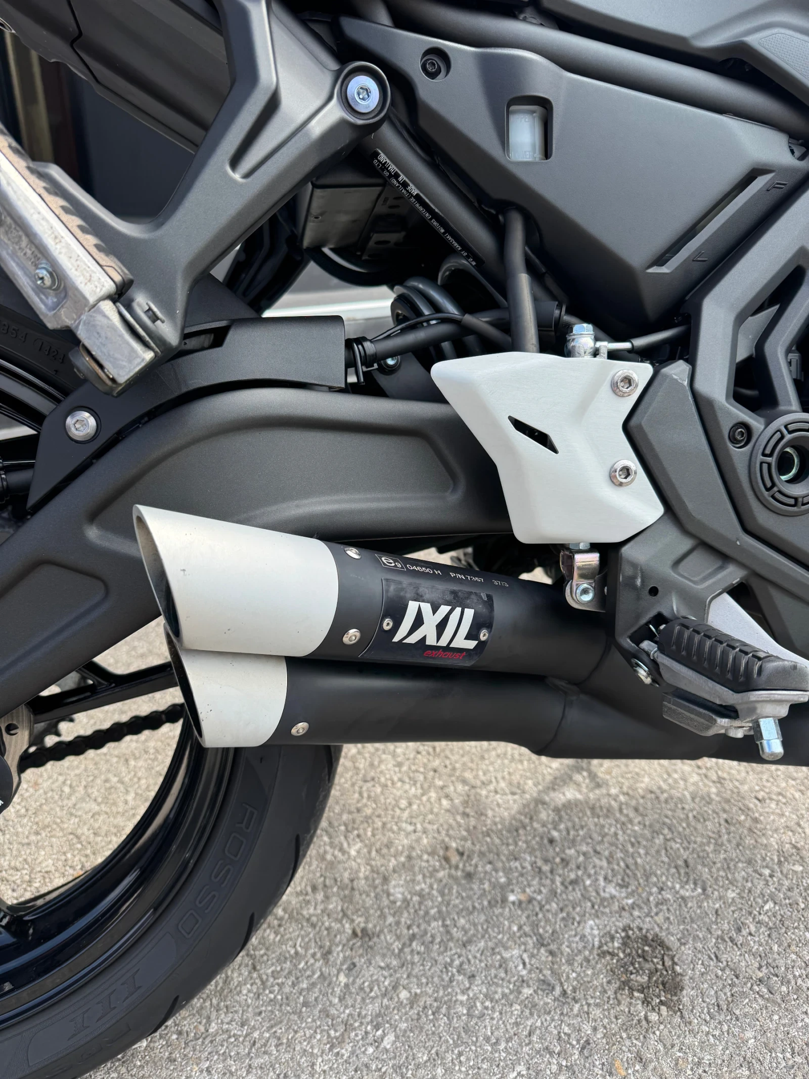 Kawasaki Z 650* A2* ABS* TCS* 07.2024г., снимка 11 - Мотоциклети и мототехника - 56047848