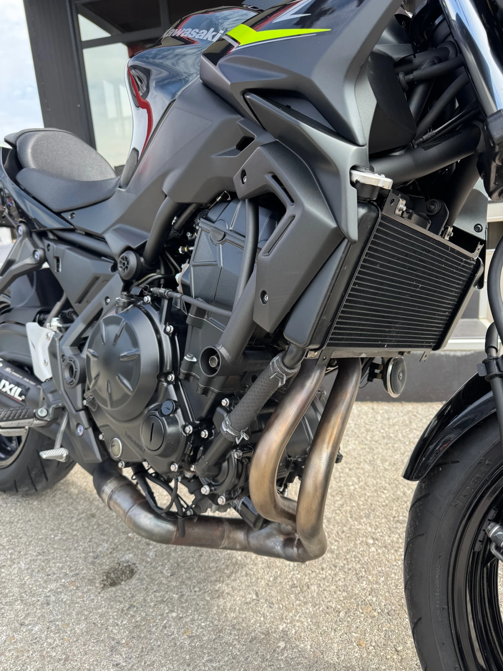 Kawasaki Z 650* A2* ABS* TCS* 07.2024г., снимка 9 - Мотоциклети и мототехника - 56047848