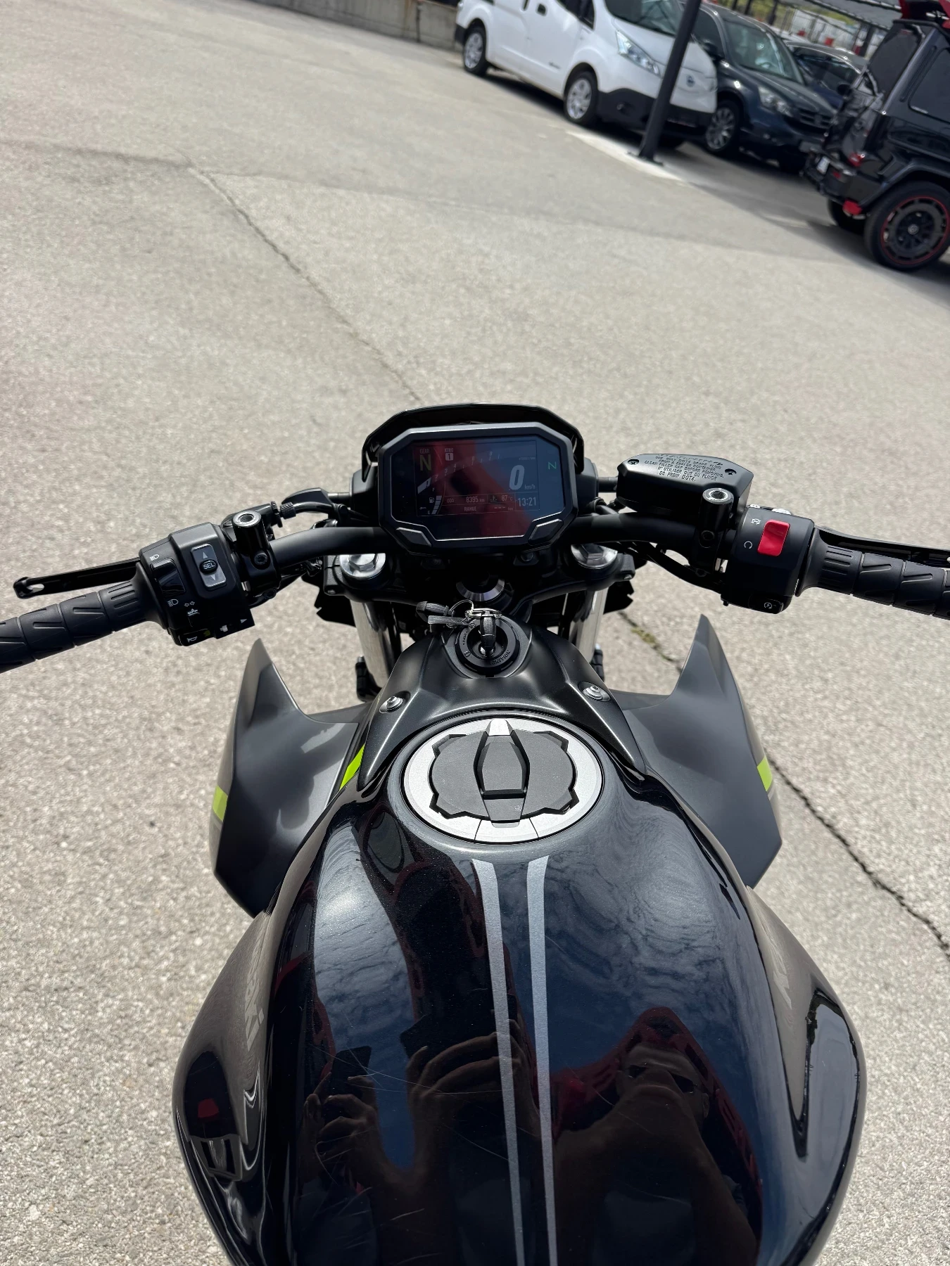 Kawasaki Z 650* A2* ABS* TCS* 07.2024г., снимка 15 - Мотоциклети и мототехника - 56047848