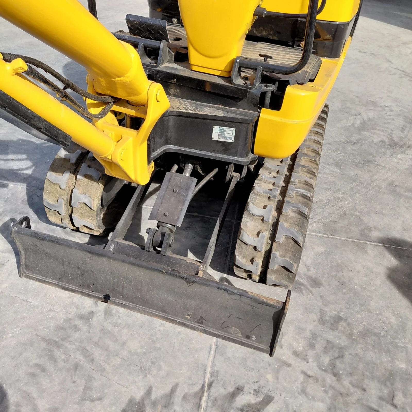 Багер Komatsu PC12R-8 * НАЛИЧЕН * ТОП СЪСТОЯНИЕ *  - изображение 9