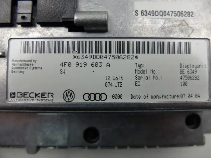 Дисплей навигация за Ауди A6 Audi 2004-2011 година, снимка 2 - Части - 55968061
