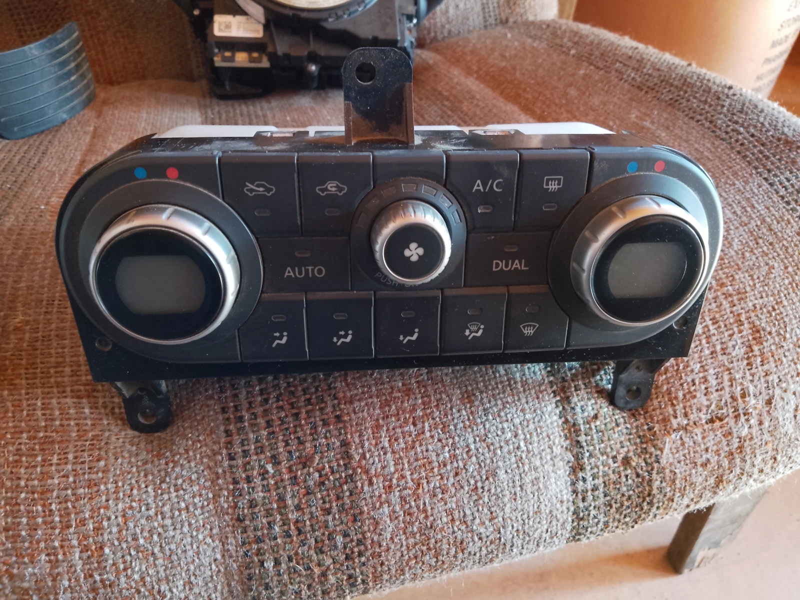 27500 JD40B      | Mobile.bg   1