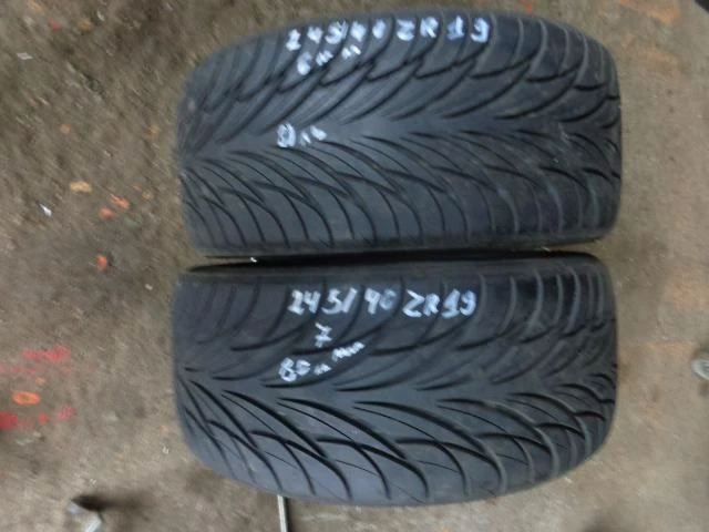 Гуми Летни 245/40R19, снимка 11 - Гуми и джанти - 20381377