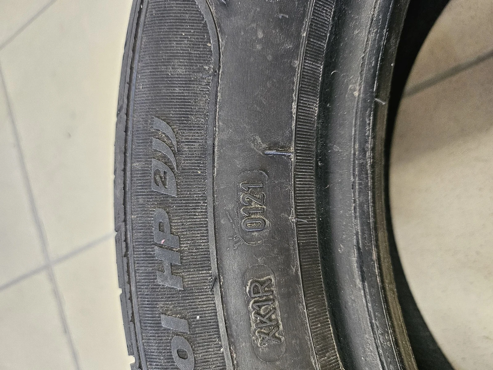 Гуми Летни 205/55R16, снимка 2 - Гуми и джанти - 54368652