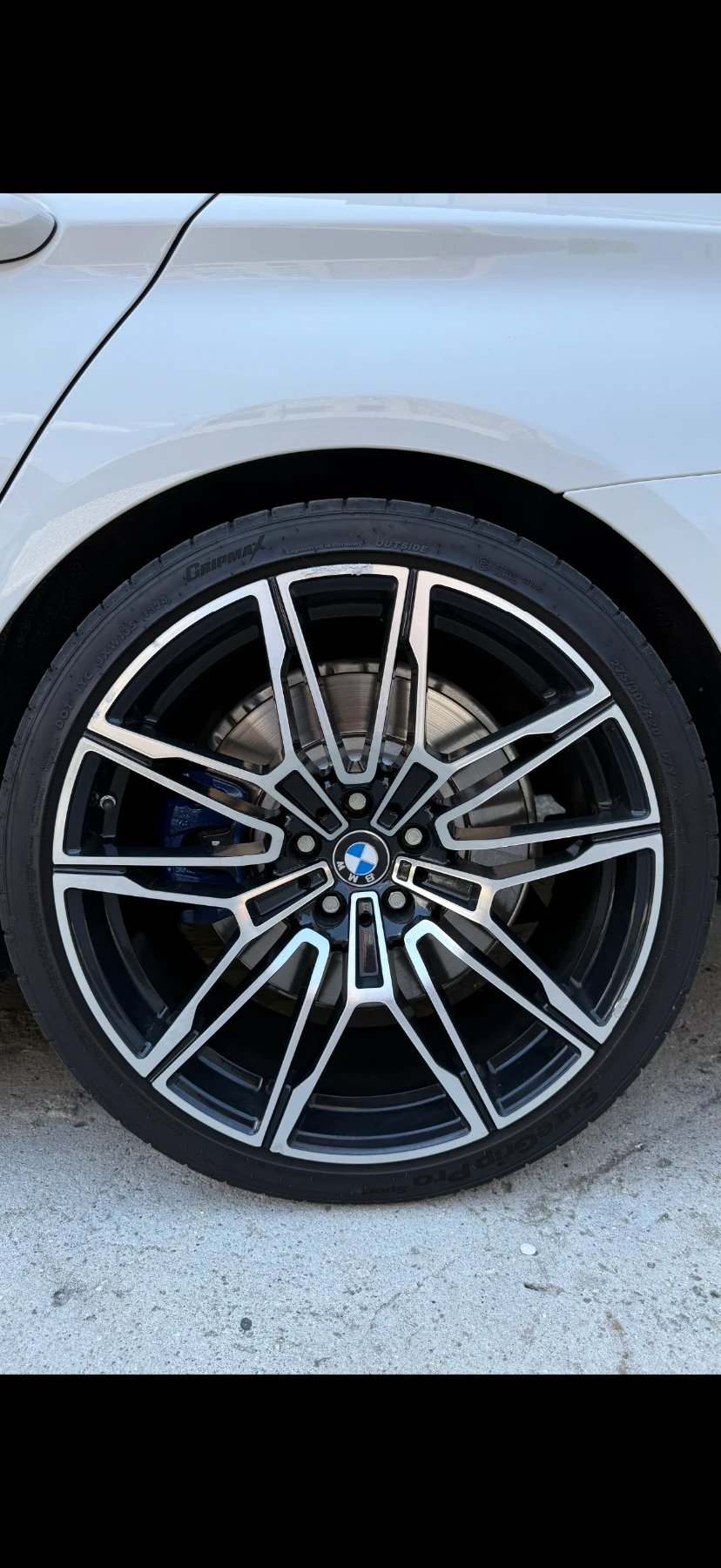 Гуми с джанти Gremax 275/30R20