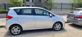 Subaru Trezia Седан, снимка 3