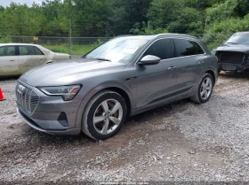 Audi E-Tron Premium Plus, снимка 2