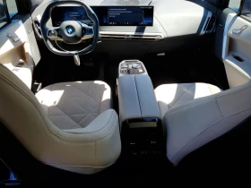 BMW iX XDRIVE50, снимка 9