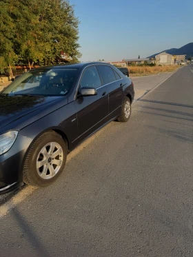 Mercedes-Benz E 250 - [5] 