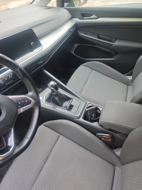 VW Golf 8 - 11600 € / 22687.63 лв. - 74800105 8