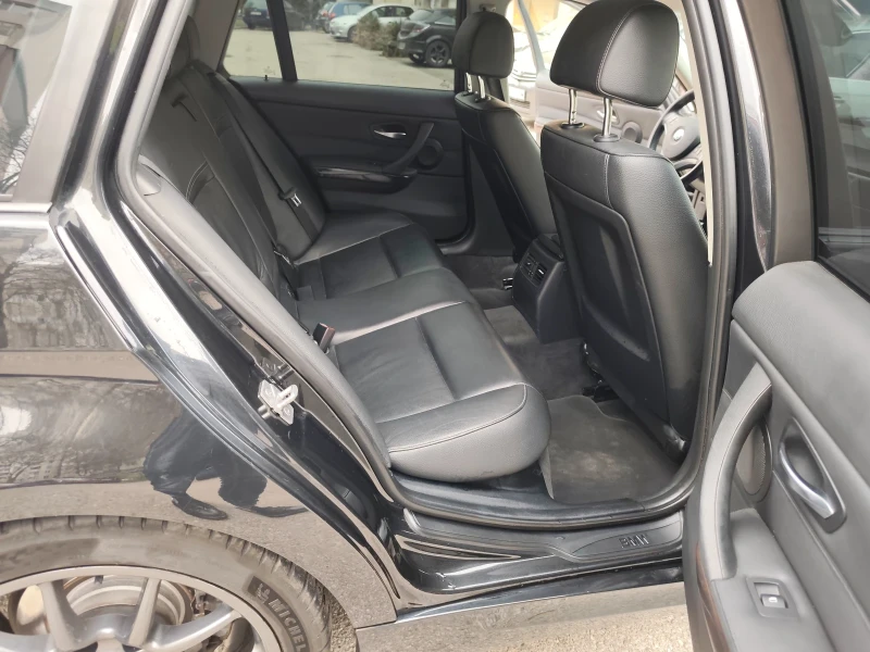 BMW 320 Facelift !АВТОМАТИК! !КОЖА! * КЛИМАТРОНИК*  !TОП! , снимка 13 - Автомобили и джипове - 52819771