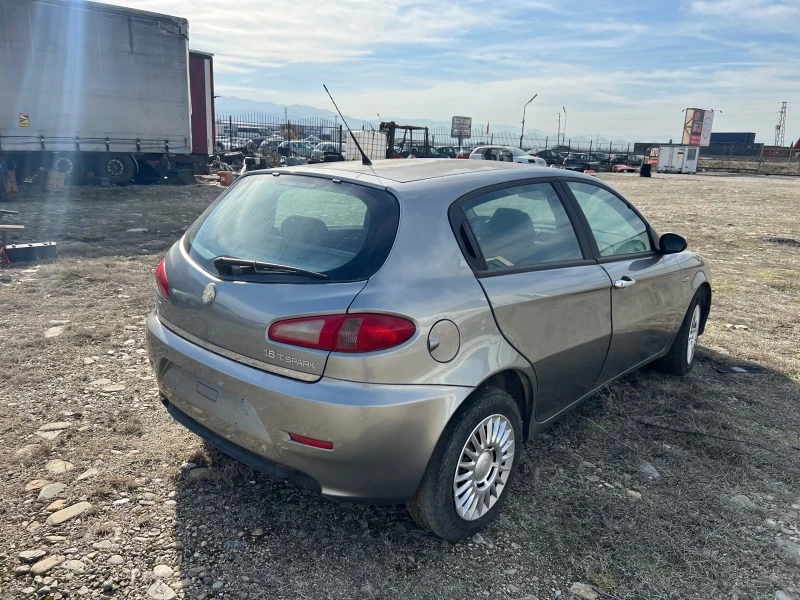 Alfa Romeo 147 1.6 за части, снимка 5 - Автомобили и джипове - 44211847