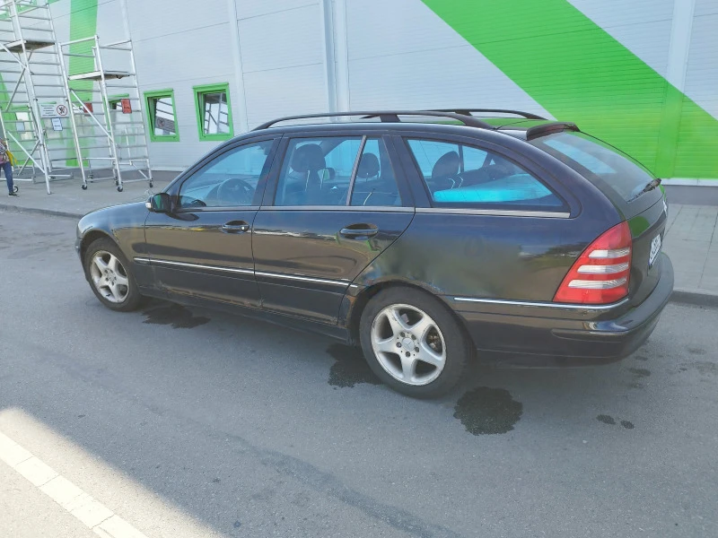 Mercedes-Benz C 200, снимка 7 - Автомобили и джипове - 46555852