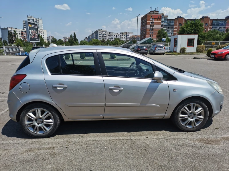 Opel Corsa, снимка 3 - Автомобили и джипове - 47087196