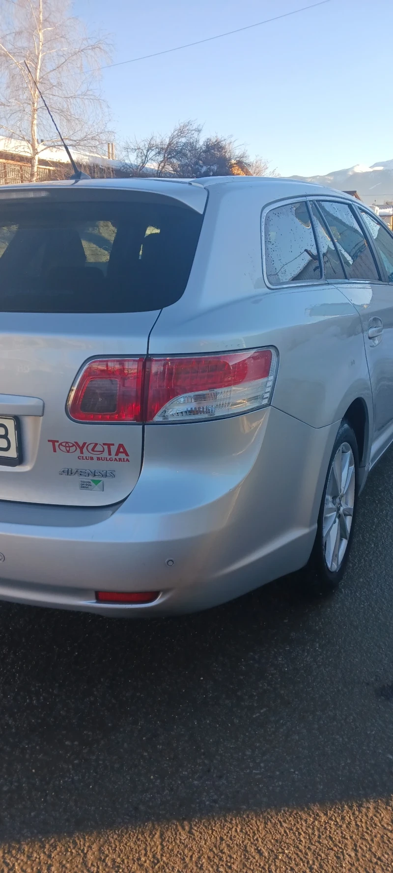 Toyota Avensis, снимка 13 - Автомобили и джипове - 48730518