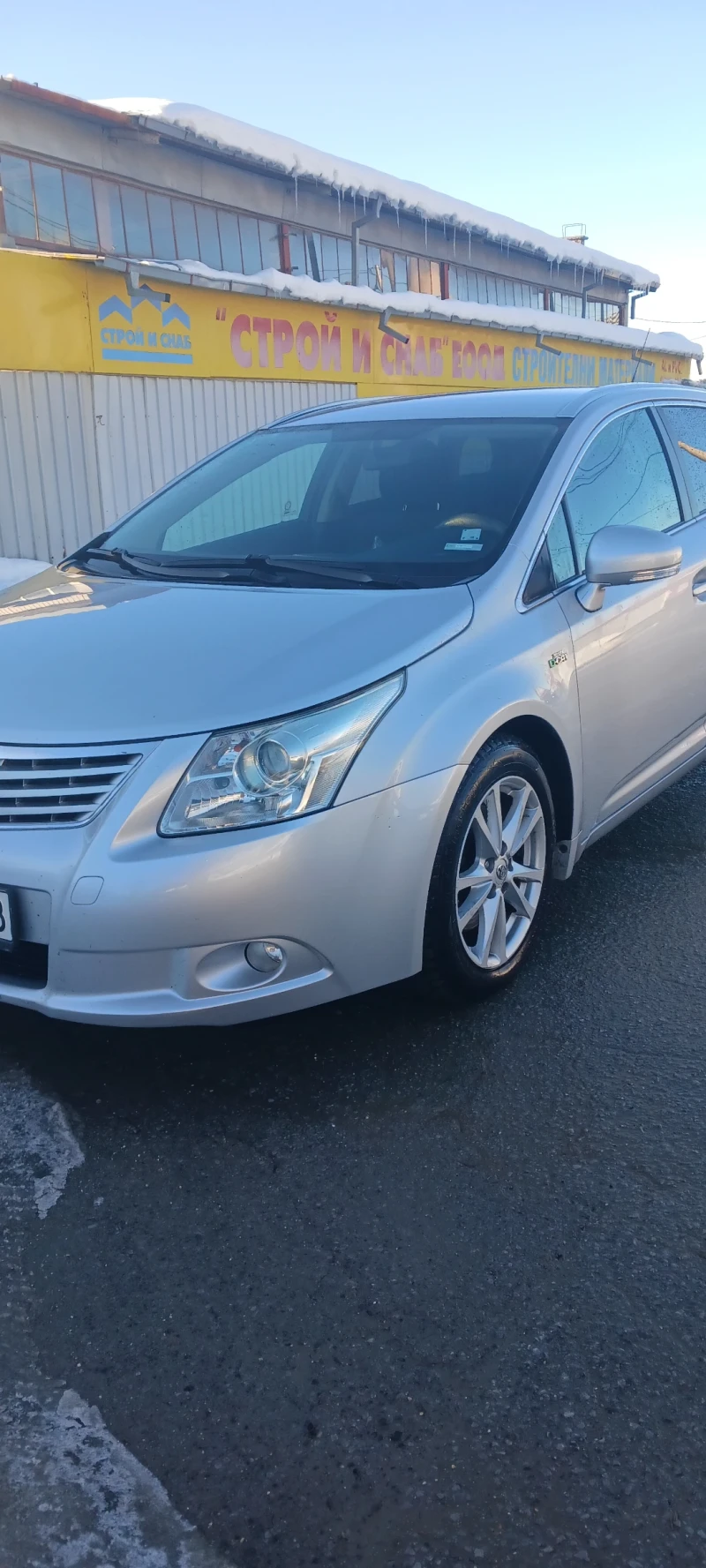 Toyota Avensis, снимка 1 - Автомобили и джипове - 48730518