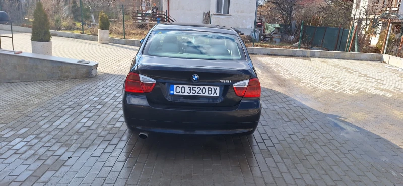 BMW 318 2.0i 129 кс. ГАЗ, снимка 5 - Автомобили и джипове - 50260206