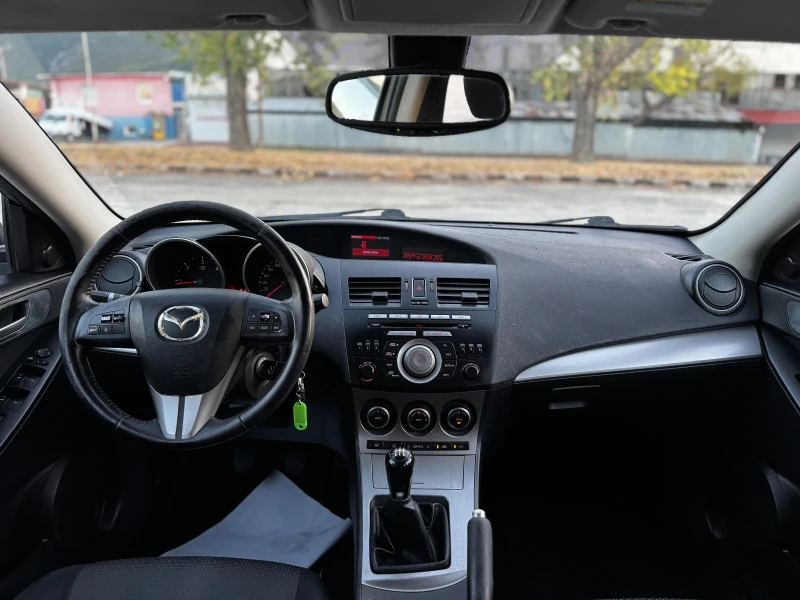 Mazda 3 1.6D/ИТАЛИЯ, снимка 9 - Автомобили и джипове - 51359207
