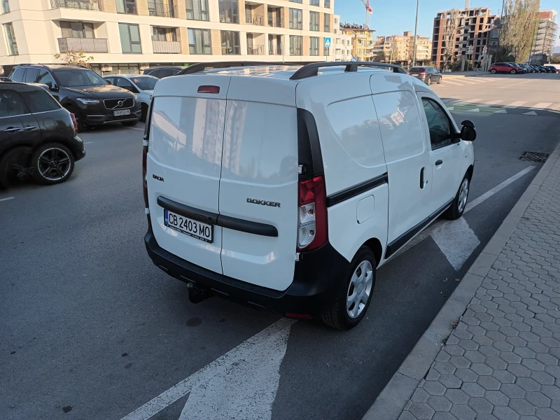 Dacia Dokker 1.6/102 к.с , снимка 2 - Автомобили и джипове - 52256460