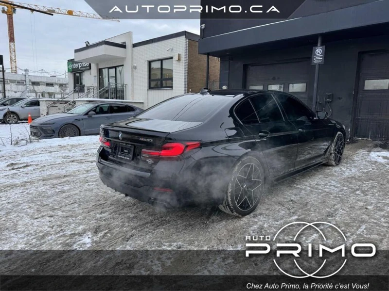 BMW 550 * M550i xDrive Si?ges Cuir Toit Ouvrant Bluetooth , снимка 5 - Автомобили и джипове - 52919494