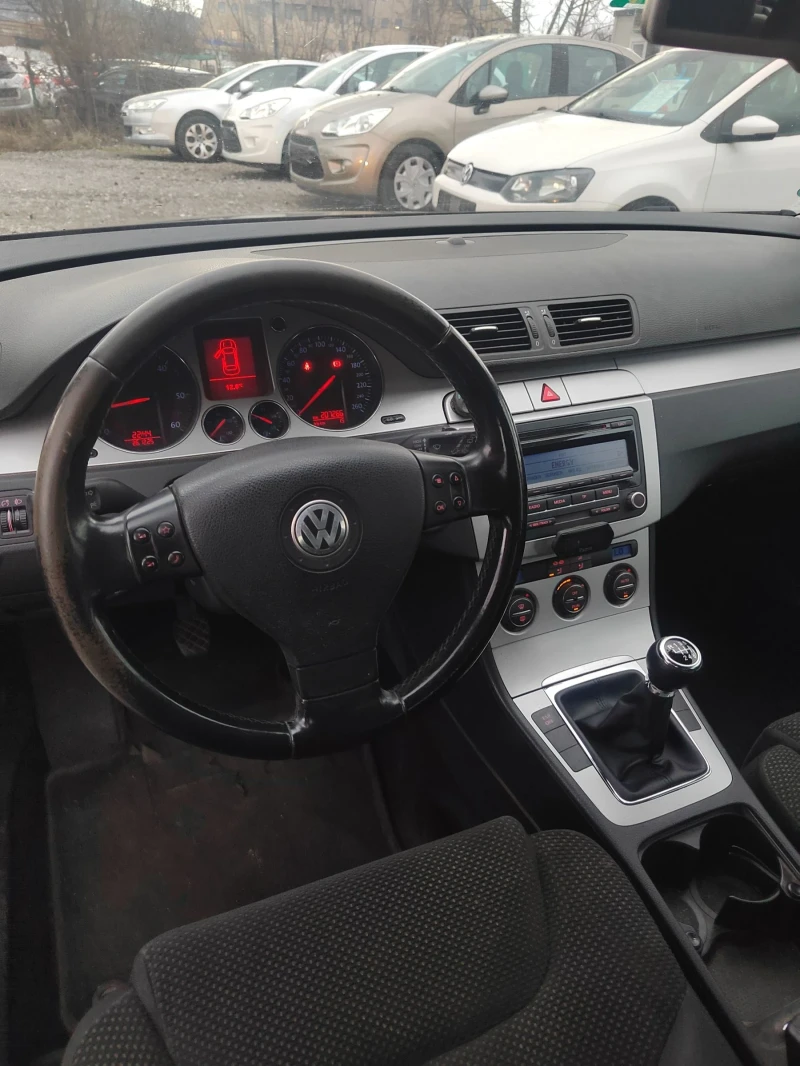 VW Passat 2.0 TDI COMMON RAIL, снимка 12 - Автомобили и джипове - 53002976