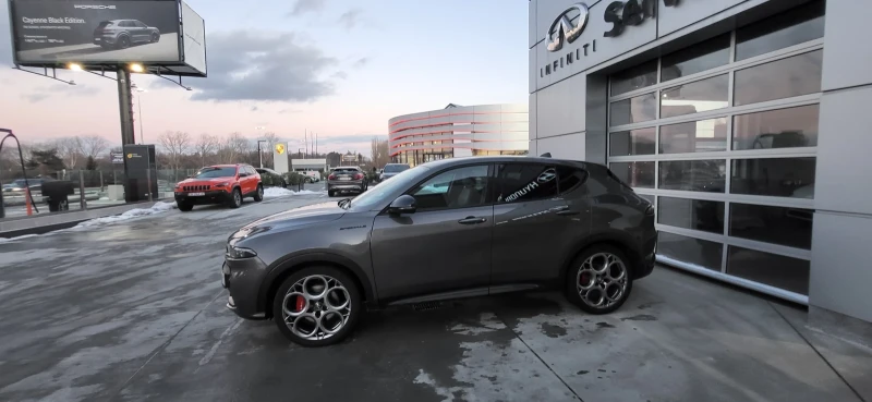 Alfa Romeo Tonale, снимка 7 - Автомобили и джипове - 53185385