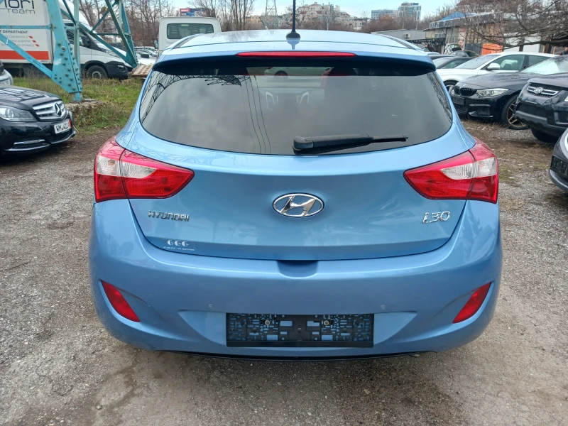 Hyundai I30 1.6= AVTOMAT= NAVI= KAMERA= FULL, снимка 5 - Автомобили и джипове - 53479423