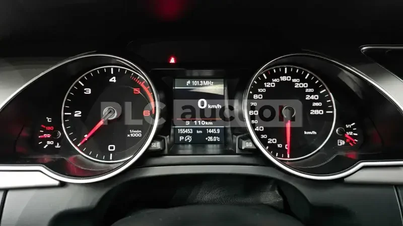 Audi A5 2.0TDI| ПОДГРЕВ| КАМЕРА| ВКЛ. ТЕХНОТЕСТ, снимка 7 - Автомобили и джипове - 54431152