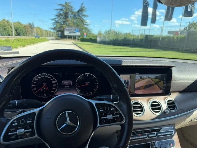 Mercedes-Benz E 400 d 4MATIC, снимка 15 - Автомобили и джипове - 55816781