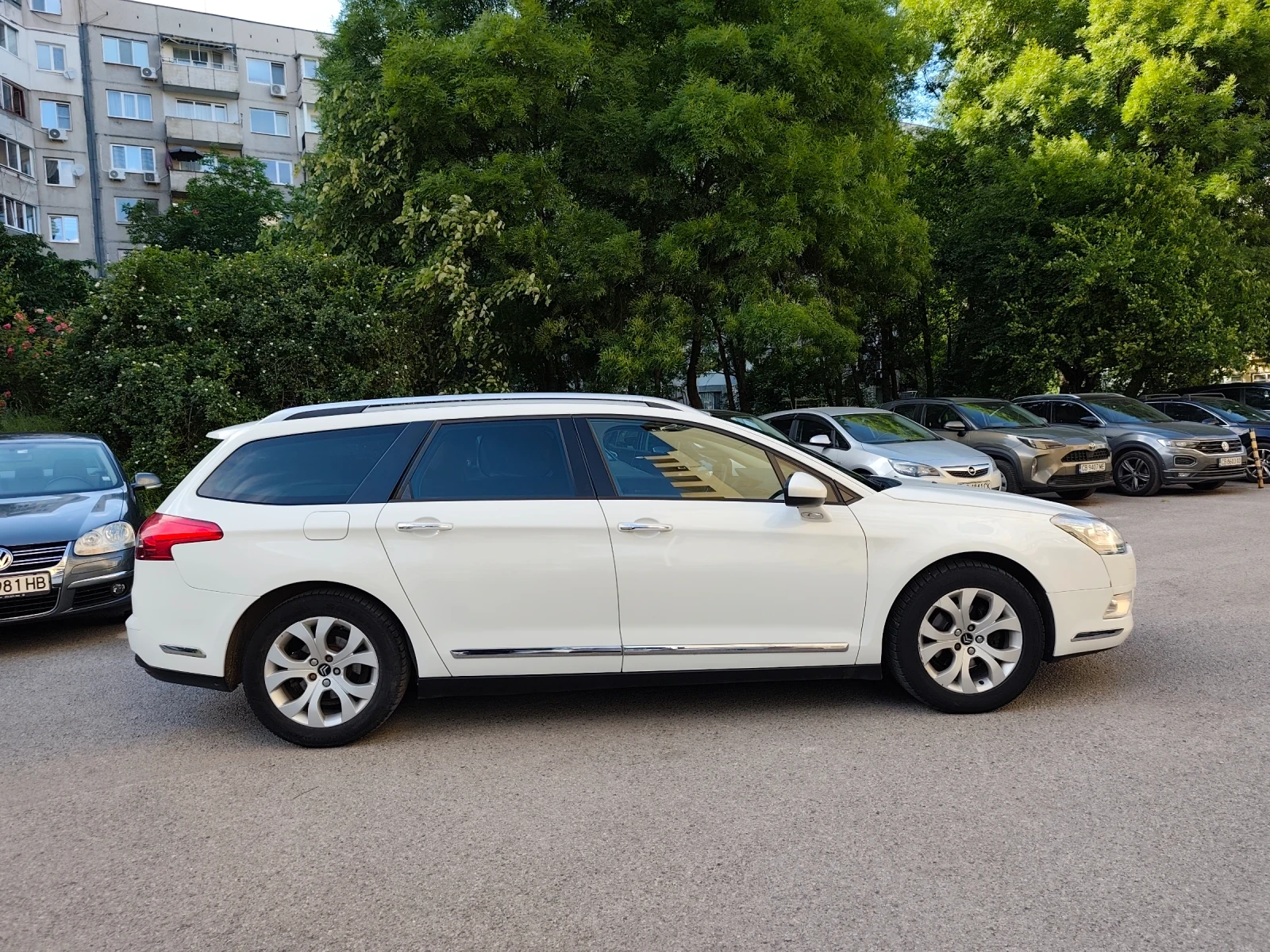 Citroen C5 2.0 HDI  6СК * КЛИМАТРОНИК*  !ТОП!, снимка 2 - Автомобили и джипове - 54722426