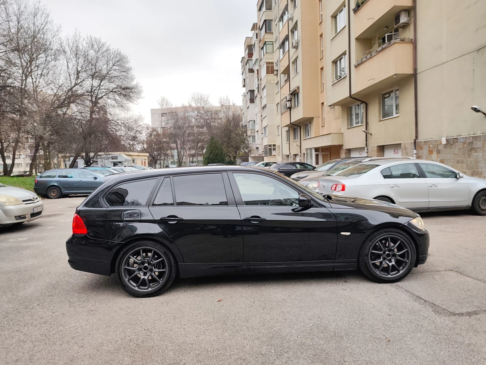 BMW 320 Facelift !АВТОМАТИК! !КОЖА! * КЛИМАТРОНИК*  !TОП!  - изображение 2