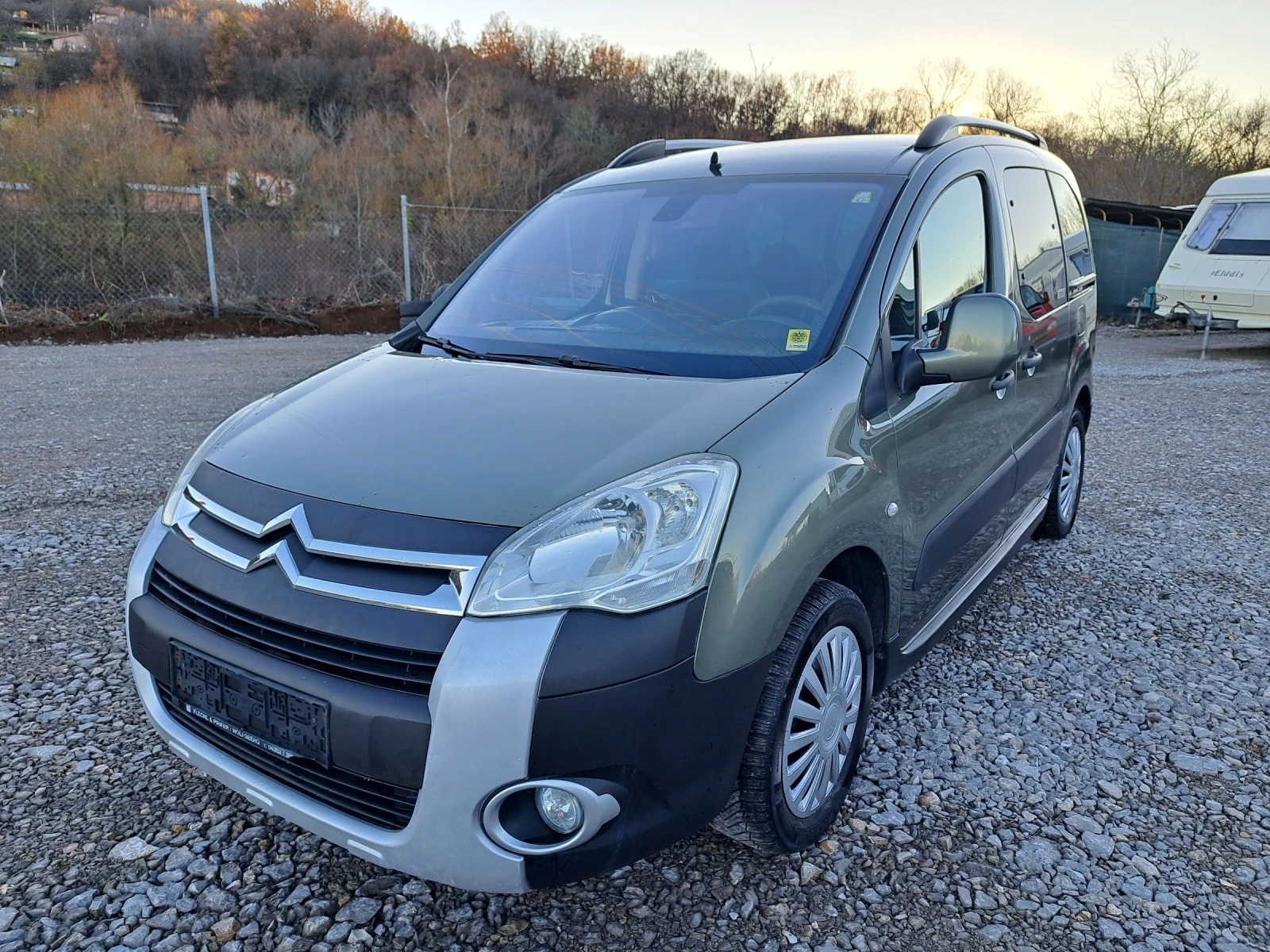 Citroen Berlingo 1.6 - изображение 5