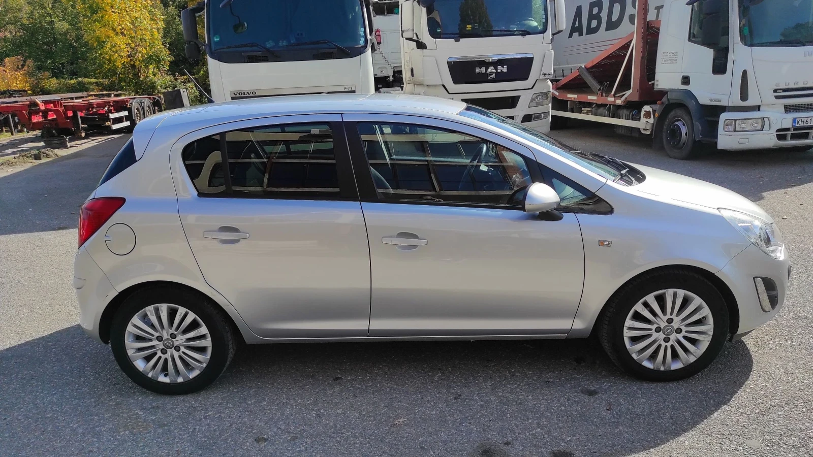 Opel Corsa 1.2 BENZIN EURO5A - изображение 4