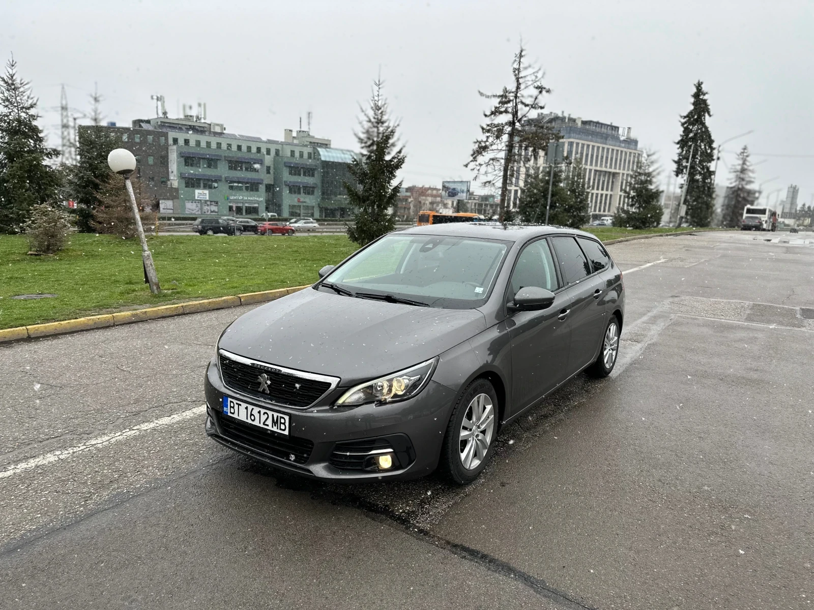 Peugeot 308 1.5 HDI - изображение 2