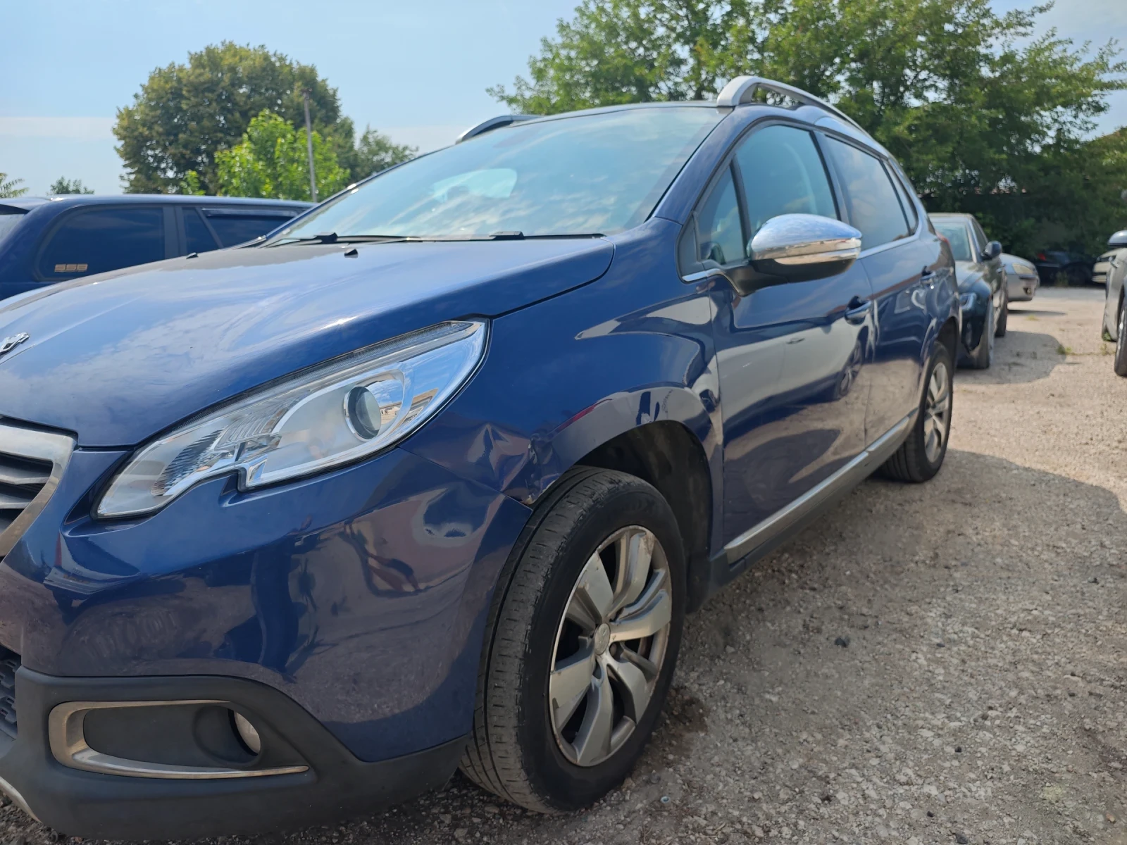 Peugeot 2008 1.2i - изображение 6