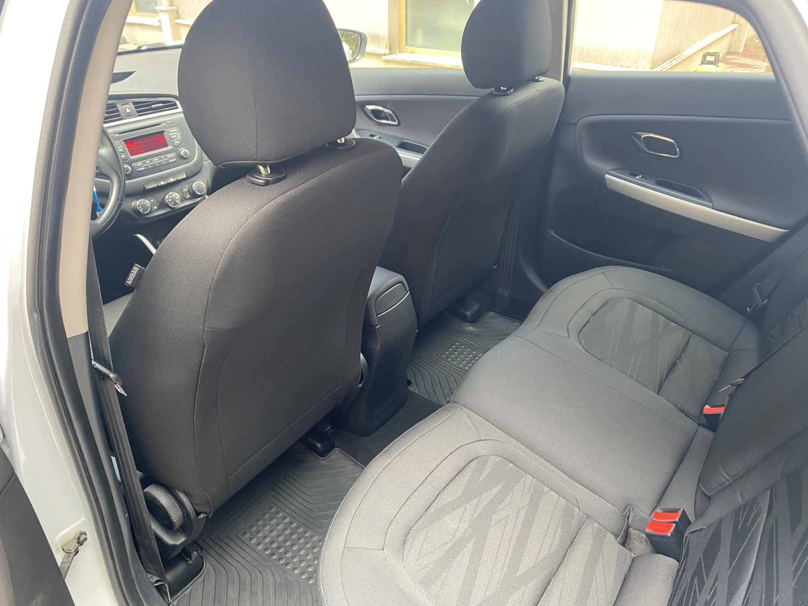 Kia Ceed 1.4 /100. / SW | Mobile.bg   12