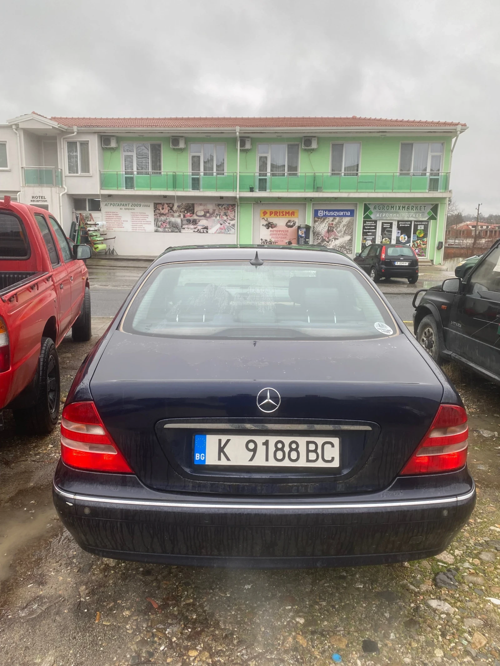 Mercedes-Benz S 320 W220 - изображение 3