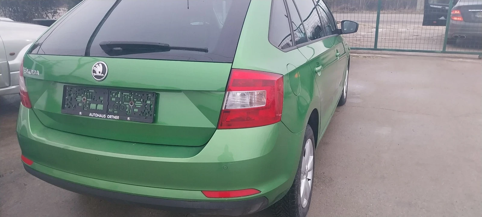 Skoda Rapid 1.6 TDI 90кс ELEGANS evro6 вс екстри - изображение 7