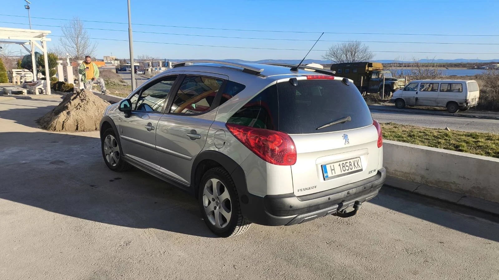 Peugeot 207 SW, снимка 4 - Автомобили и джипове - 53829433