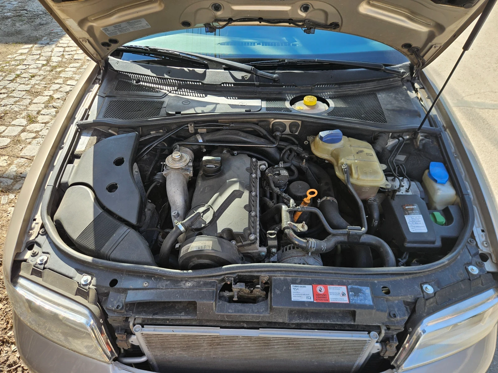 Audi A4 1.9 TDI, снимка 12 - Автомобили и джипове - 53846955