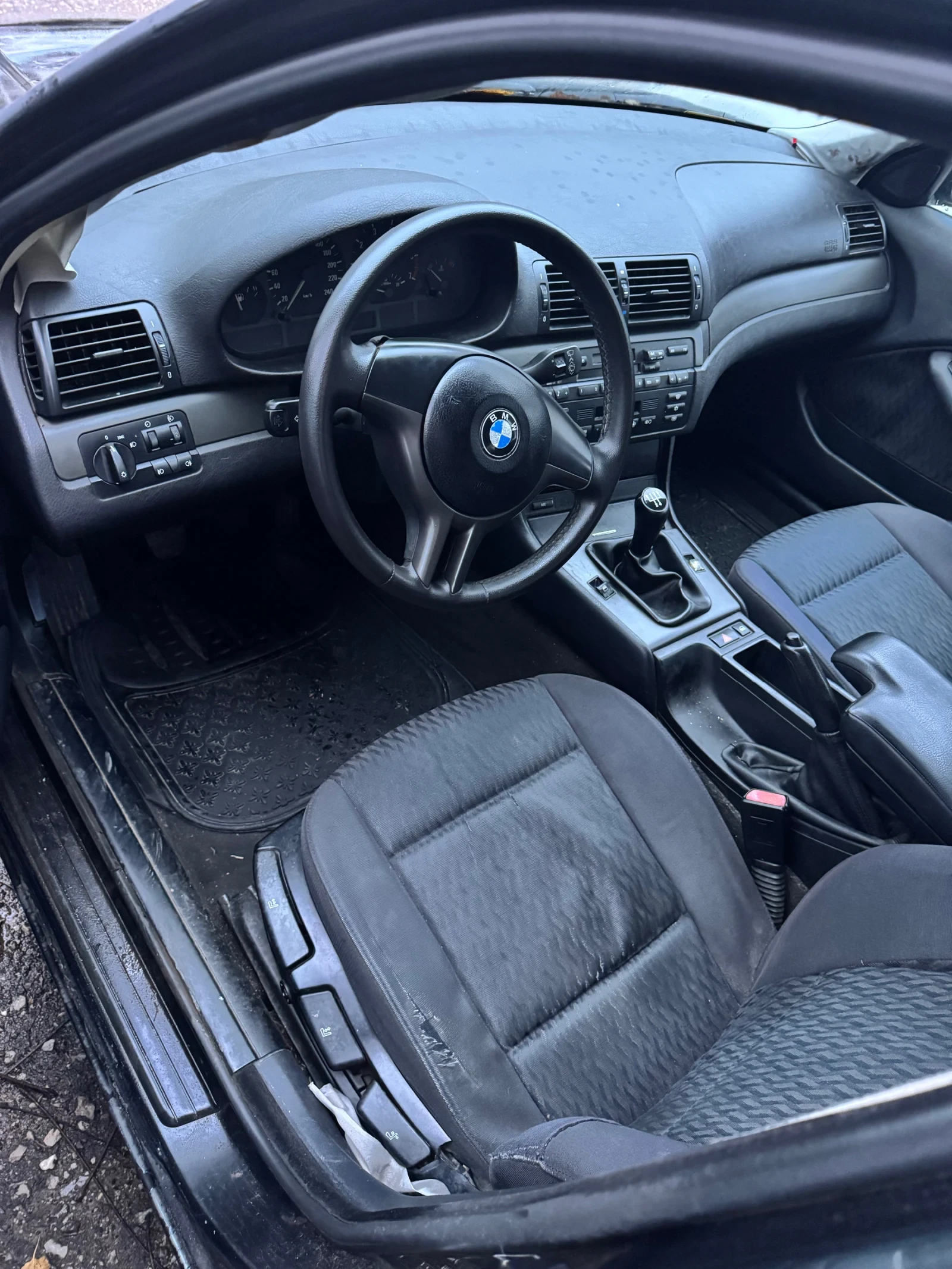 BMW 318 318i, снимка 5 - Автомобили и джипове - 53925842