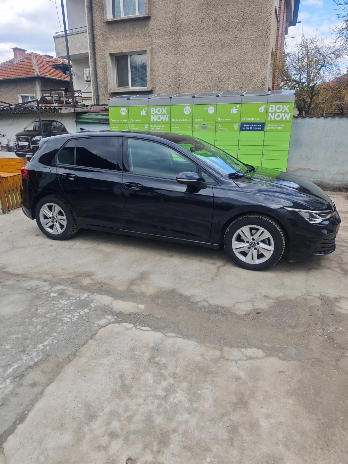 VW Golf 8, снимка 12 - Автомобили и джипове - 53982261
