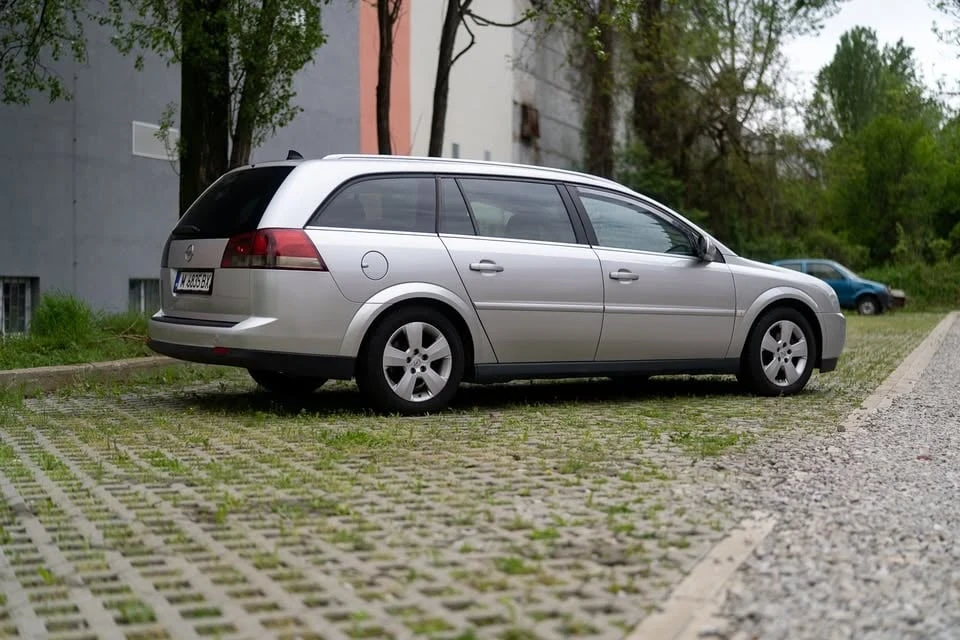 Opel Vectra, снимка 3 - Автомобили и джипове - 54650888