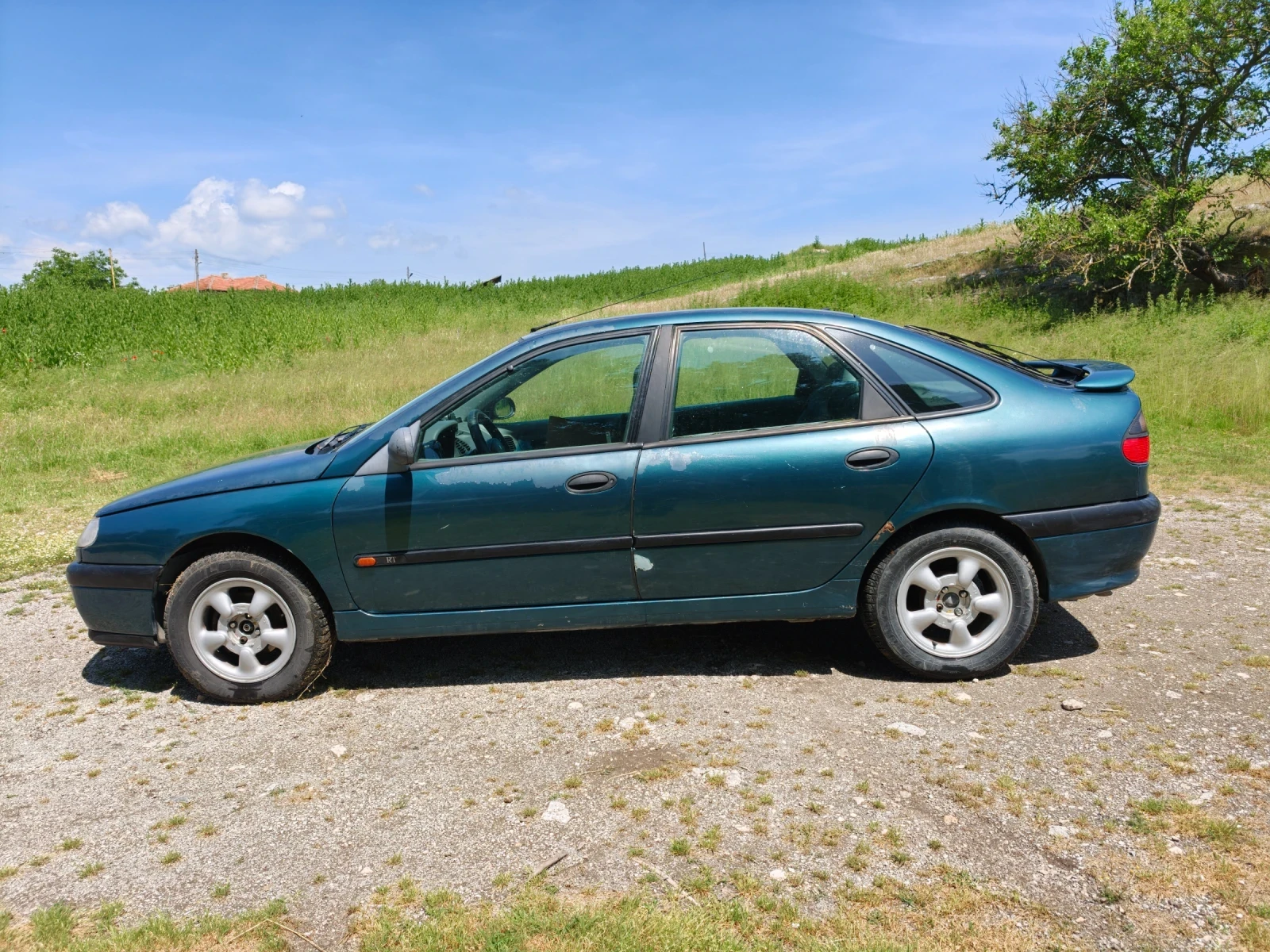 Renault Laguna 2.0, снимка 7 - Автомобили и джипове - 54736733