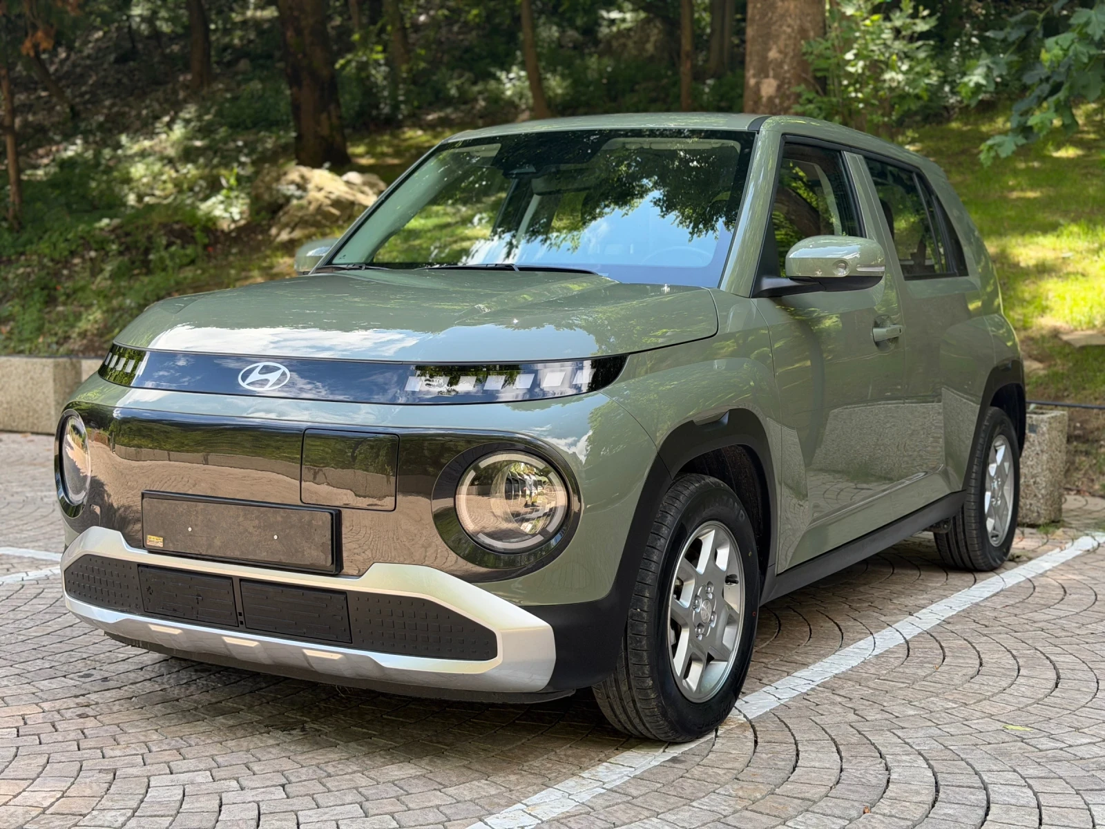 Hyundai Inster, снимка 4 - Автомобили и джипове - 55496570