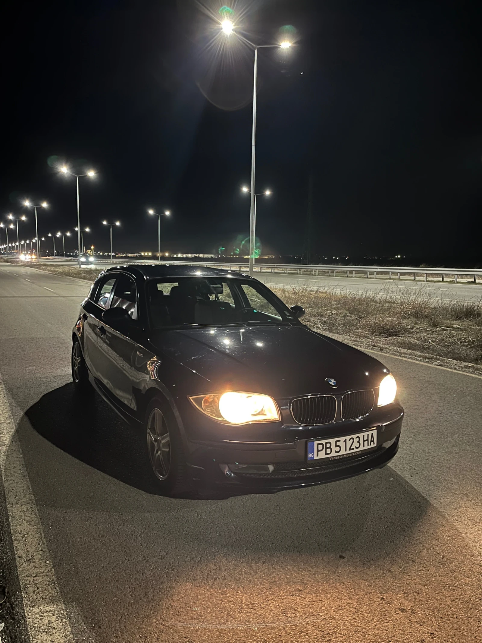 BMW 120 ЗА ДВИГАТЕЛ!!!, снимка 5 - Автомобили и джипове - 55525658