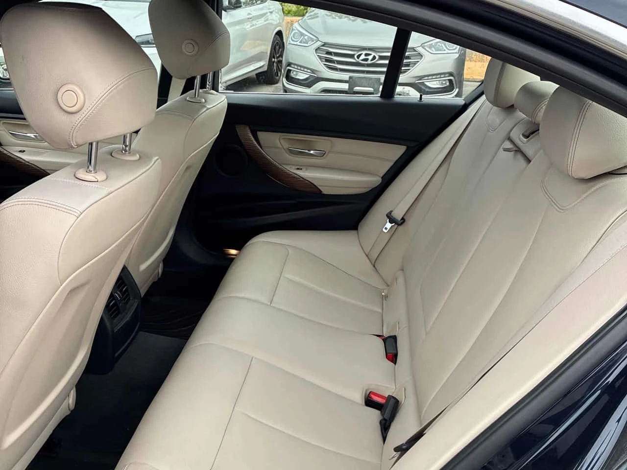 BMW 328  328i xDrive 8ZF / ЗАДНА КАМЕРА / ПОДГРЕВИ , снимка 14 - Автомобили и джипове - 55542381