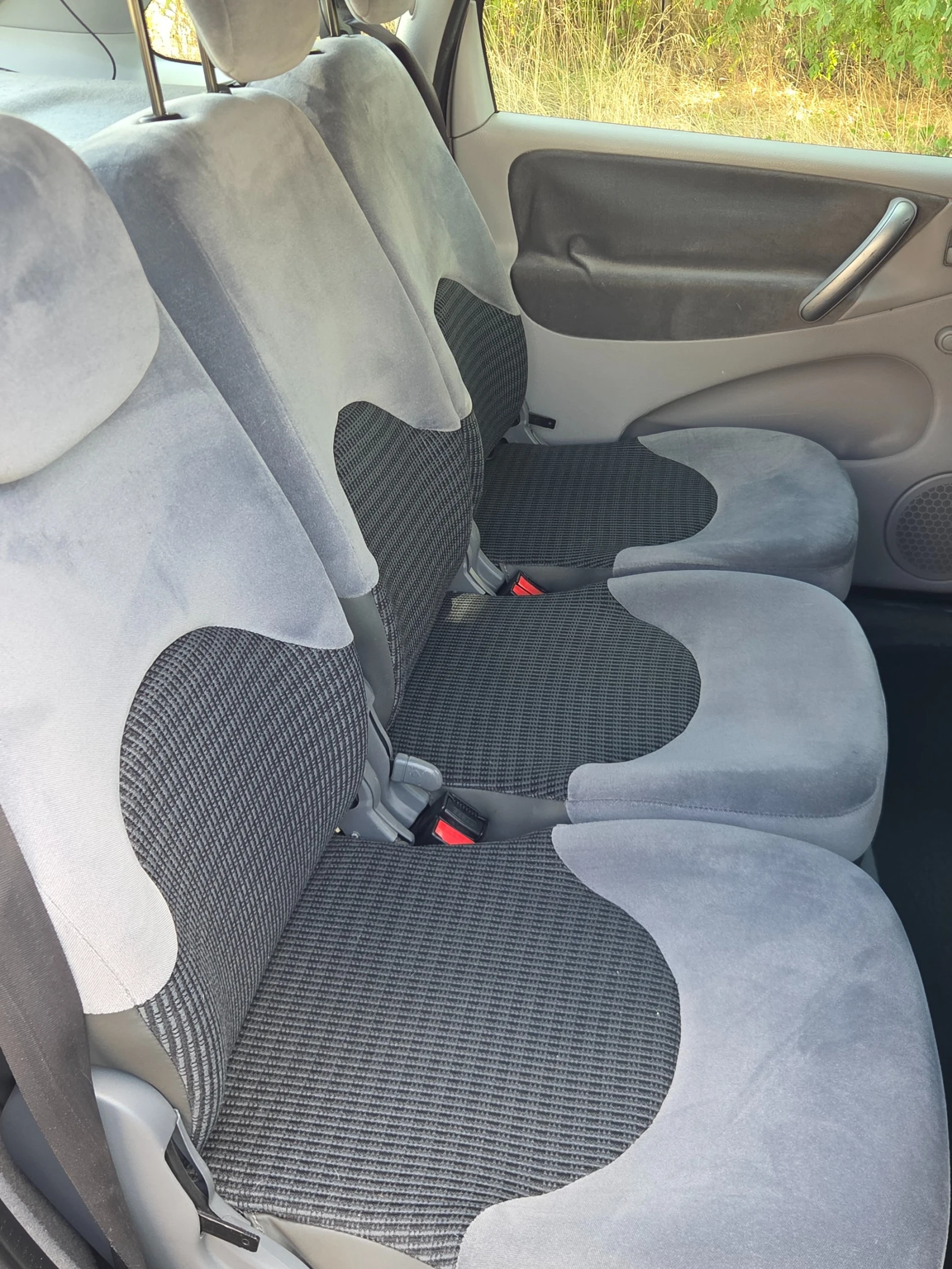 Citroen Xsara picasso 1.6i Фабрична газ ОТЛИЧНА* , снимка 9 - Автомобили и джипове - 55845245