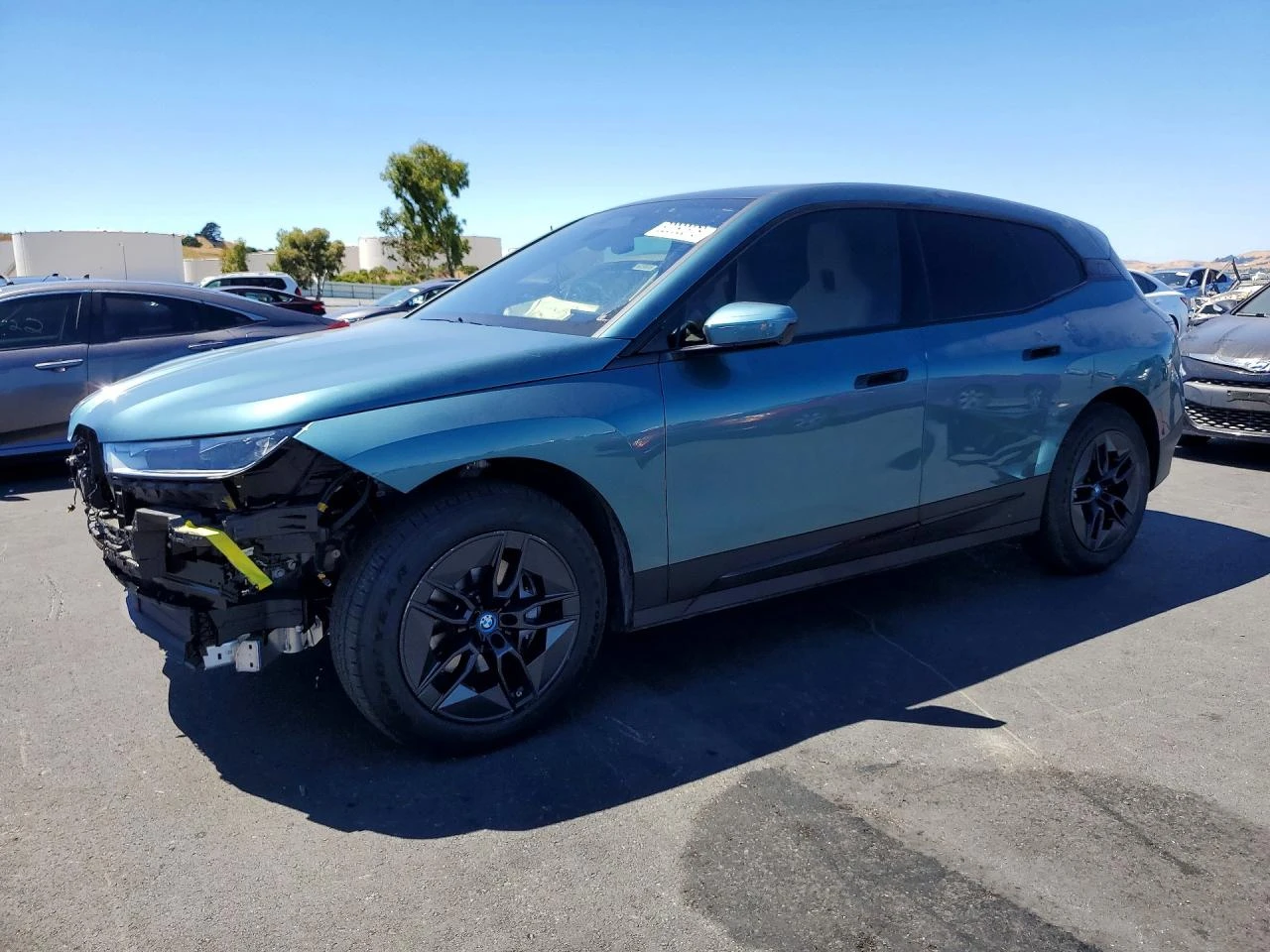 BMW iX XDRIVE50, снимка 3 - Автомобили и джипове - 55942000
